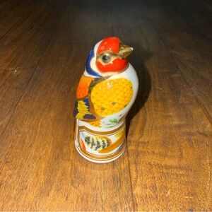 ROYAL WORCESTER PORCELAIN GOLDFINCH CANDLE SNUFFER